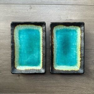 Turquoise Rectangular Plates